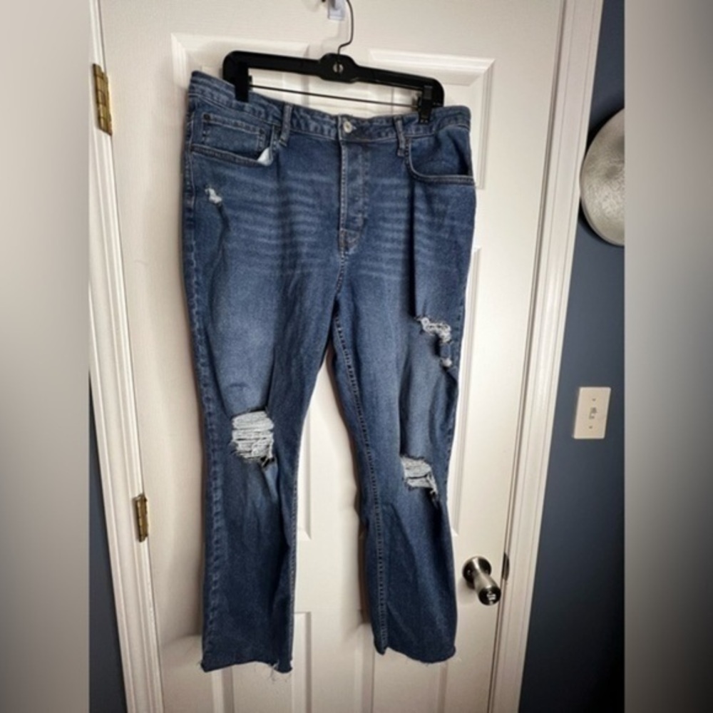 No Boundaries Juniors Size 17 Blue Wash Distressed Button Fly Denim Jeans 14
